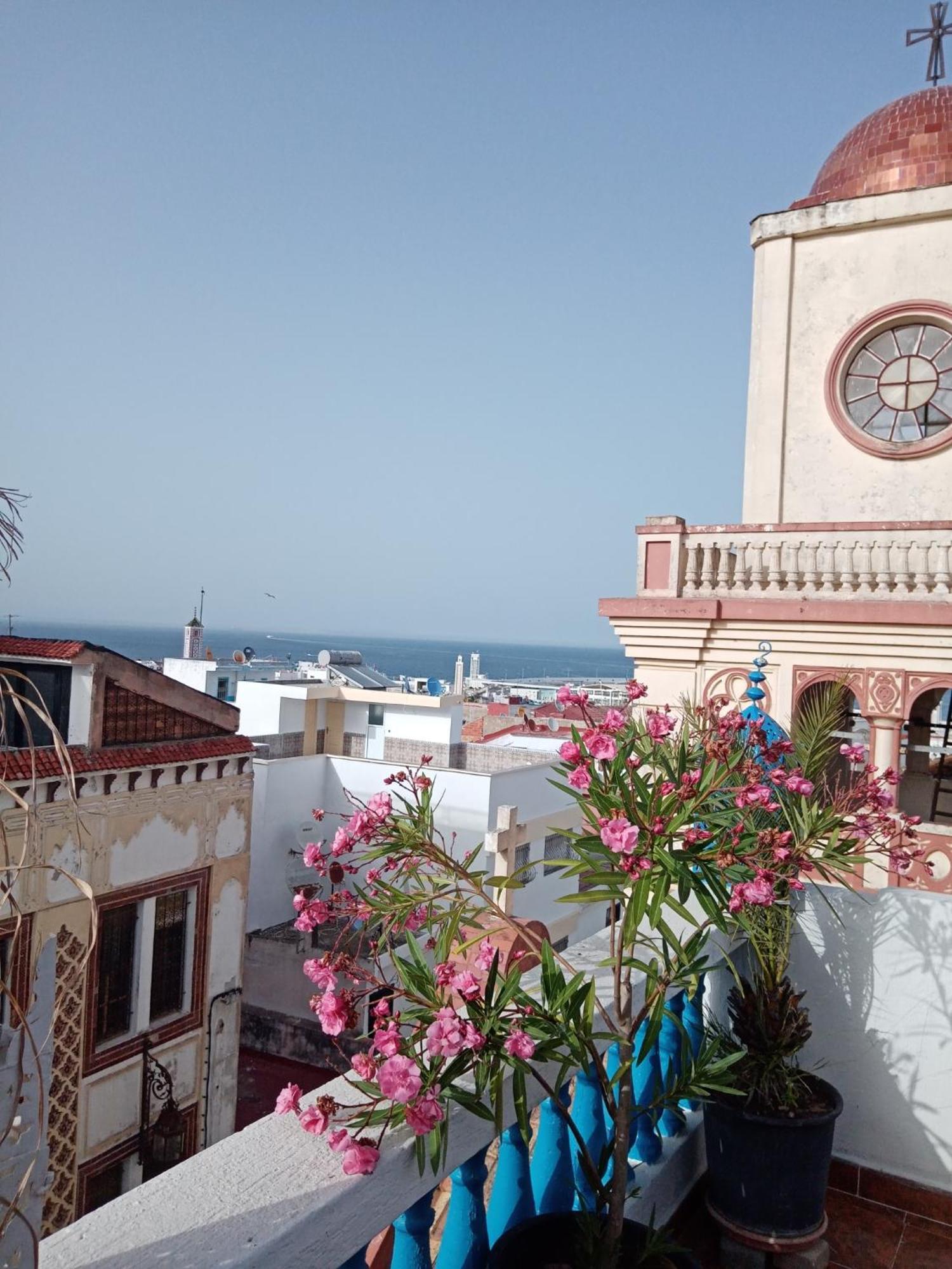 Tangier Medina Roof Top Apartment With Ocean Views Ngoại thất bức ảnh